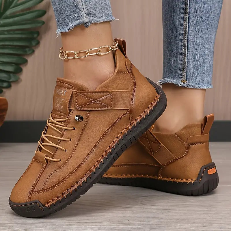 Amy - Supportive Comfort Sneakers